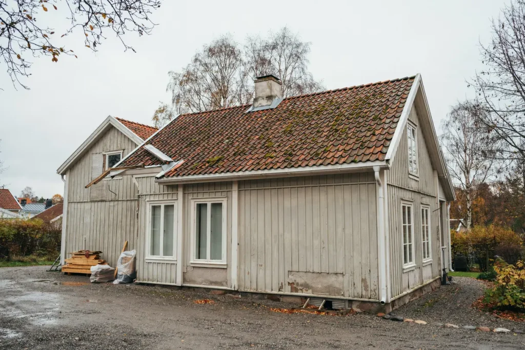 h stfixa huset i oktober 7 bygg tg rder som f rebygger fukt drag och dyra vinterskador